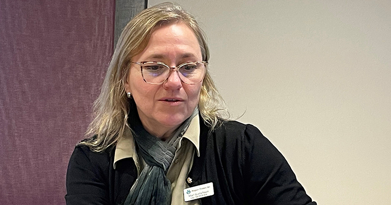 Mari Gustafsson är språklärare och poängterar att det finns ingen universalmetod när det gäller att lära sig ett språk.