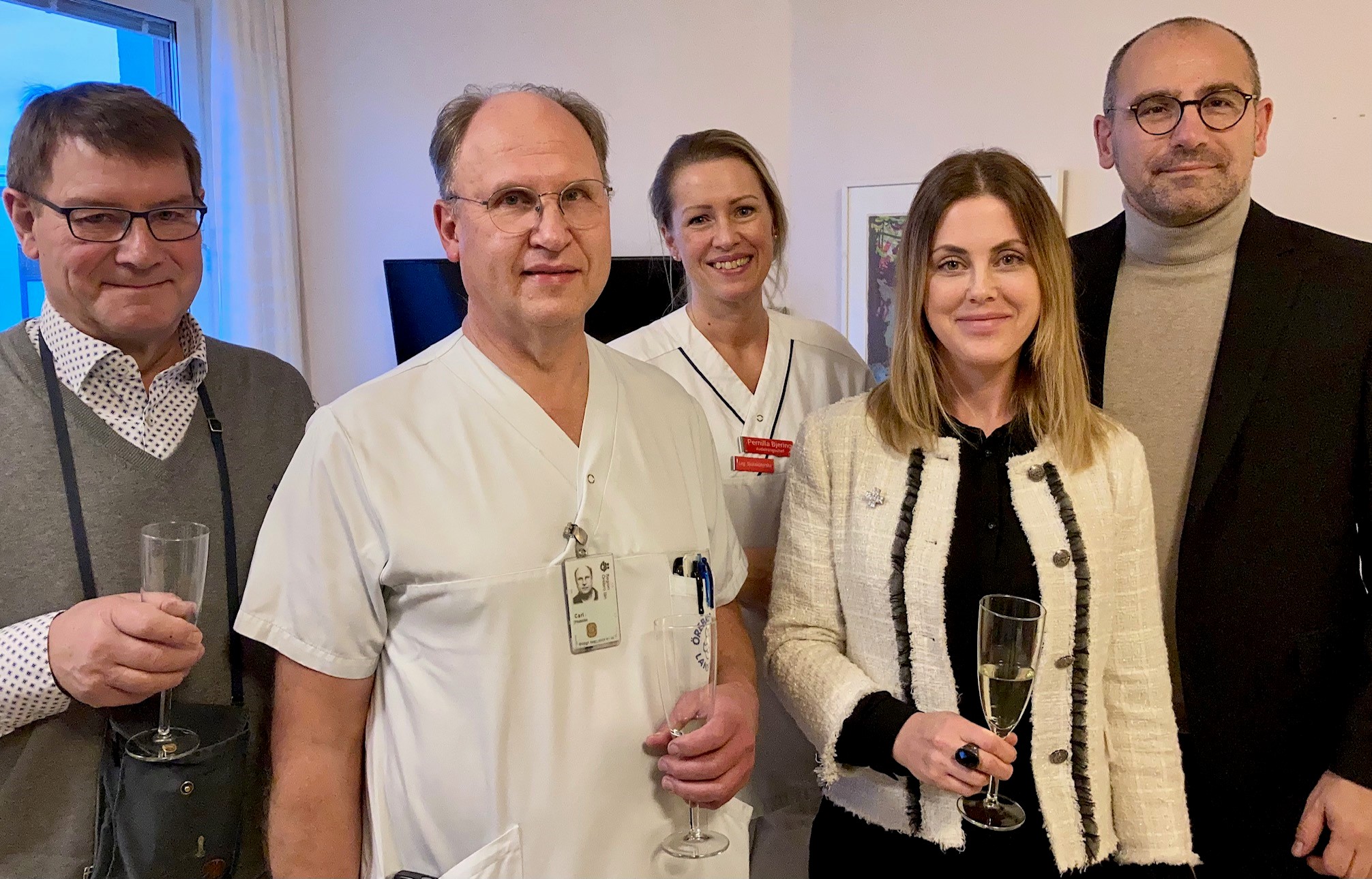 Ewald Ornstein, Peter Flodström, Pernilla Bjering, Erika Fjordkvist och Ioannis Ioannidis vid invigning av akut- och traumaavdelning 37