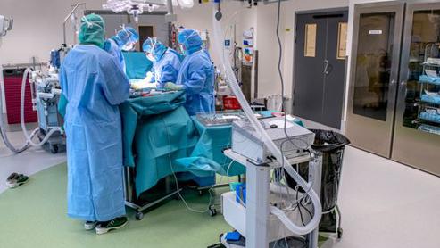 Operation, Karlskoga, Operationslokal, bråck, kirurg